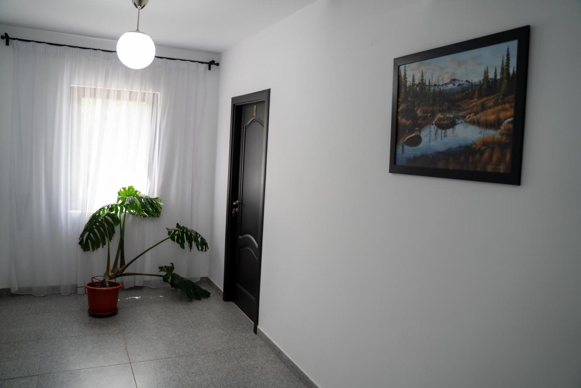 Din Natura Varbilau 外观 照片